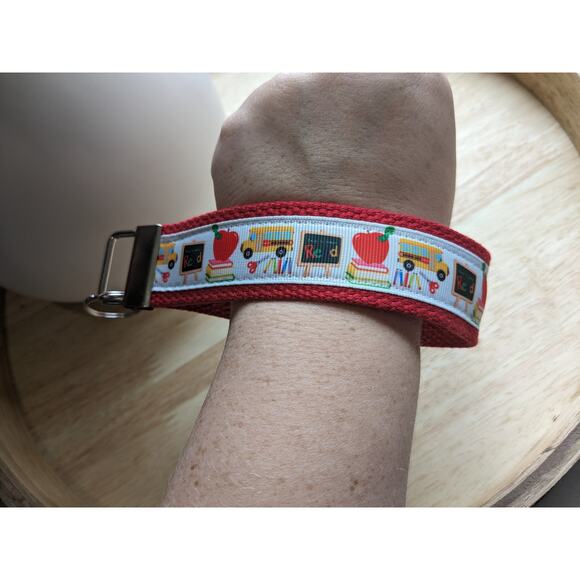 Keychain Wristlet School Teacher Fabric Key FOB Apples Pencils Bus Gift Educator - Picture 5 of 7